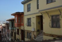 Shops and Commerce in Athens